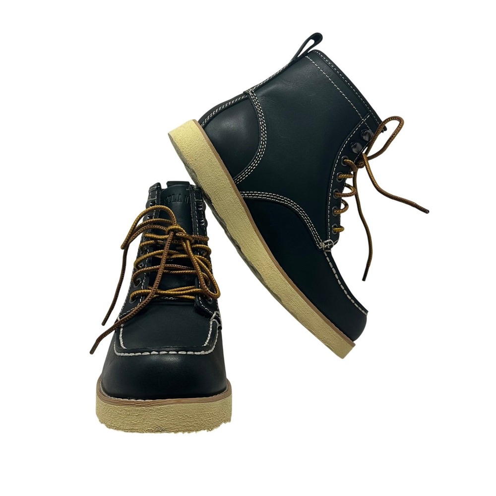 Eastland Lumber Up Women's Black Leather Moc Toe Boots Size 7.5M